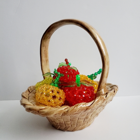 RARE VTG Woven Basket w/ Handle Ceramic Signed Beaded Fruits Included (7pcs) - Picture 9 of 16